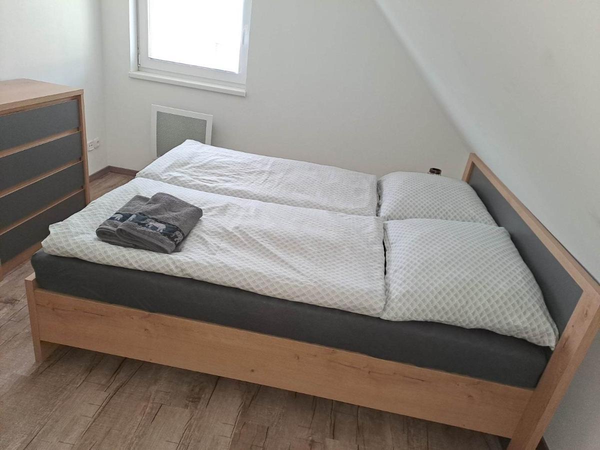 Chata Štíty Bagian luar foto
